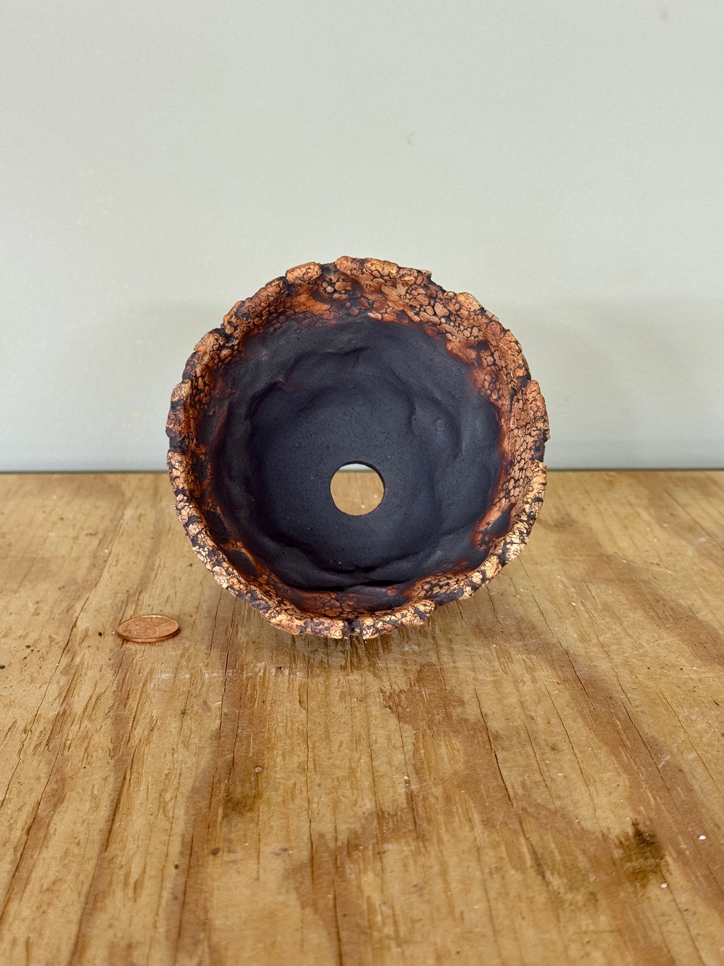 Astroid w/ legs - 4.25 x 3.25”