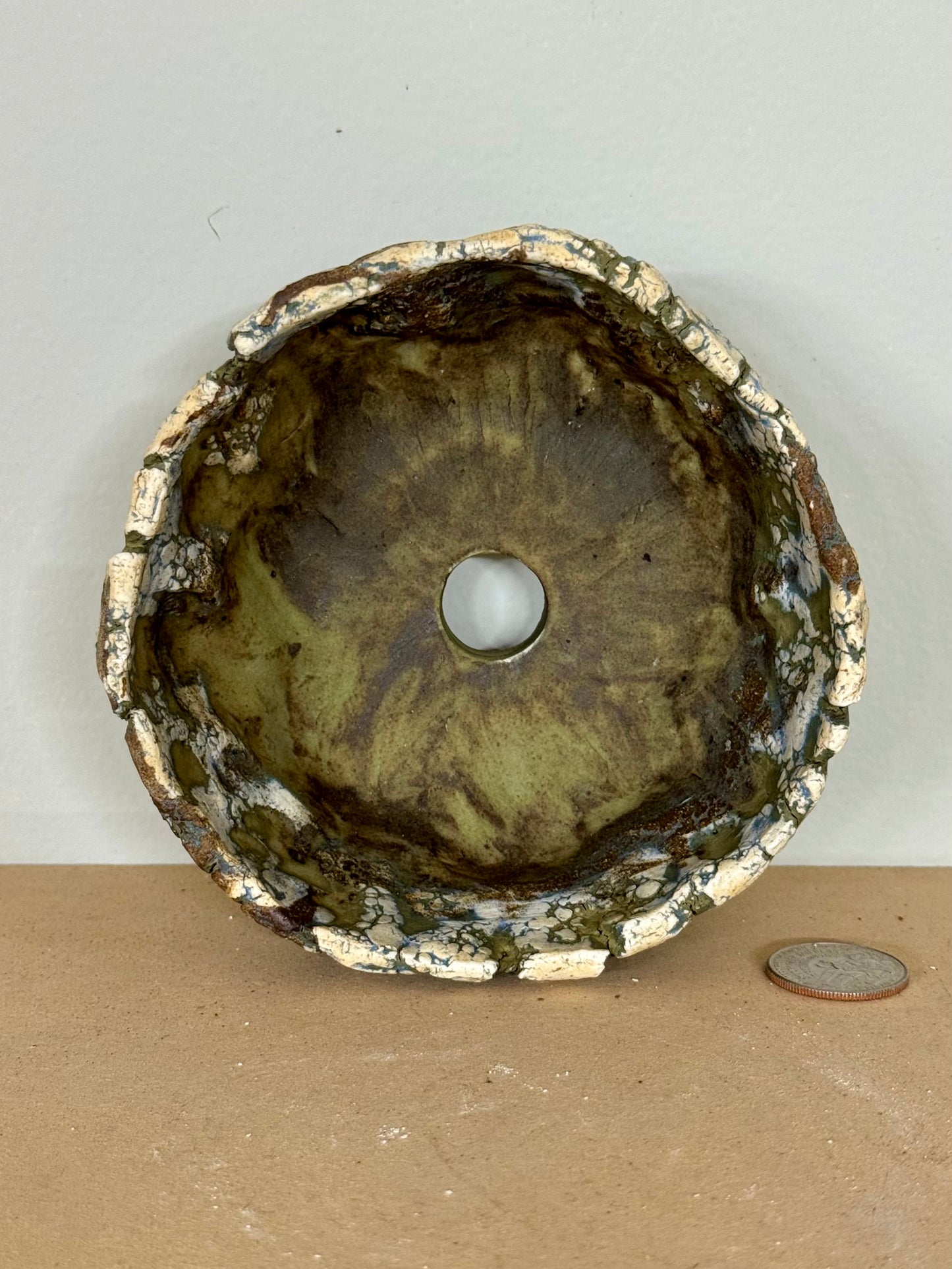 Earthy w/ legs - 4.75 x 2.25”