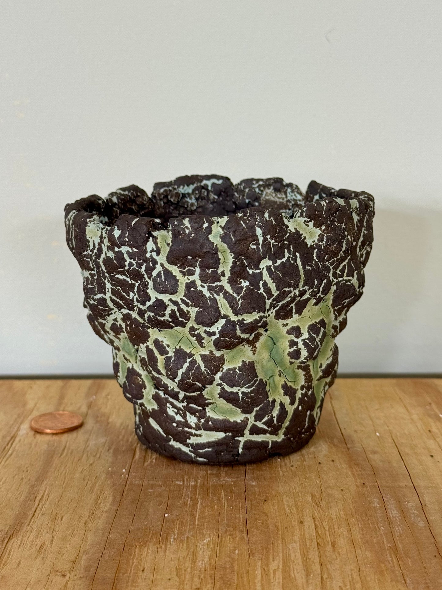 UFO - 3.5 x 3.75 x 3”