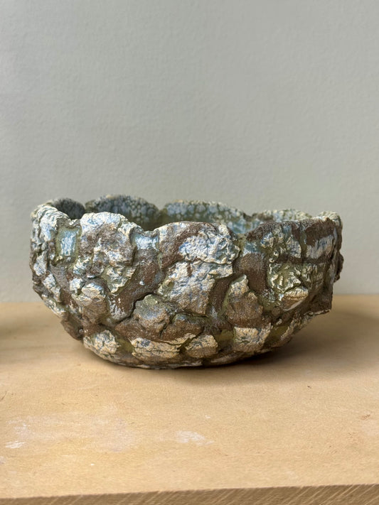 Earthy - 5.25 x 2.25”