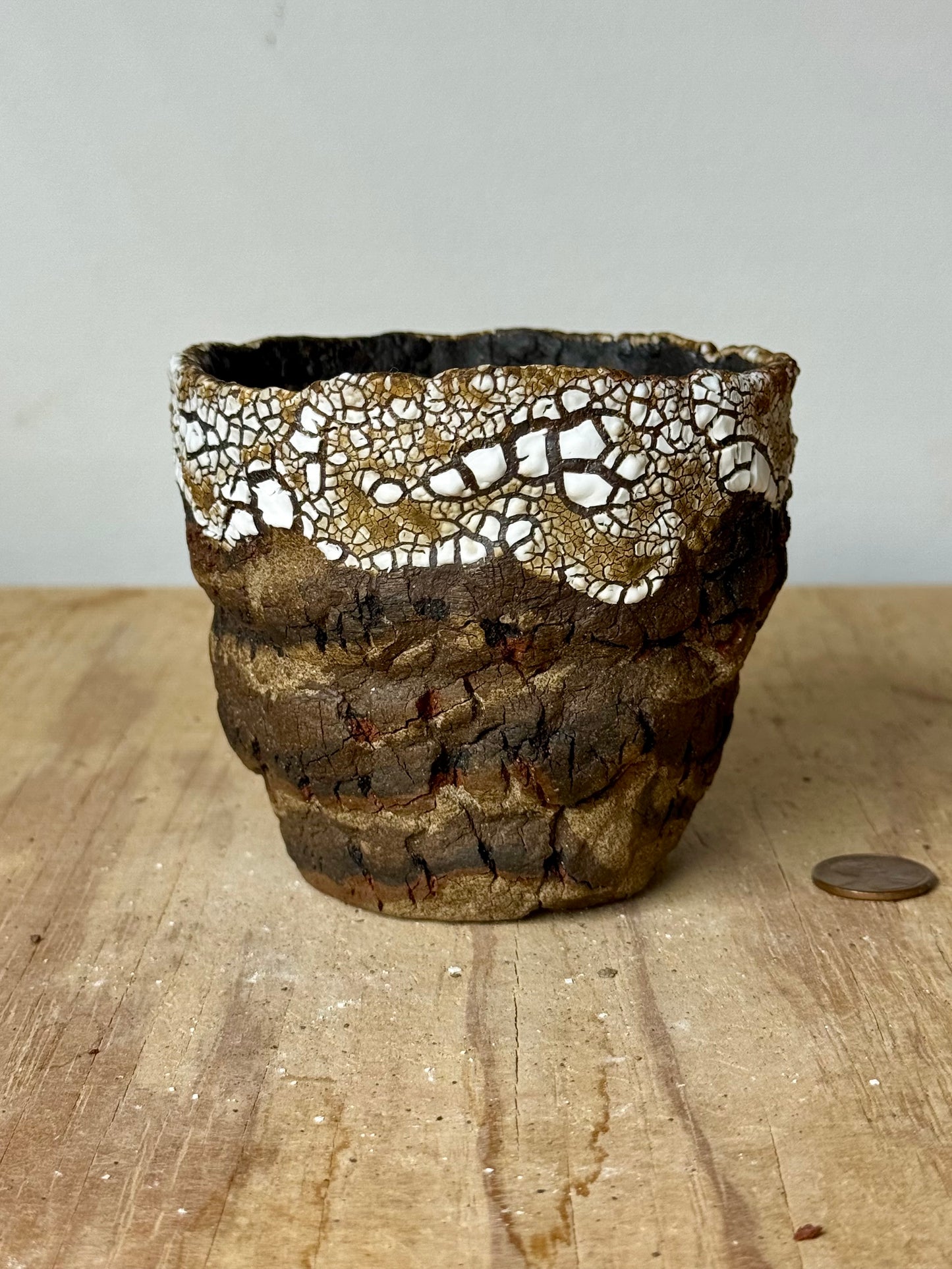 Mojave, crackle rim - 3.75 x 3.25”