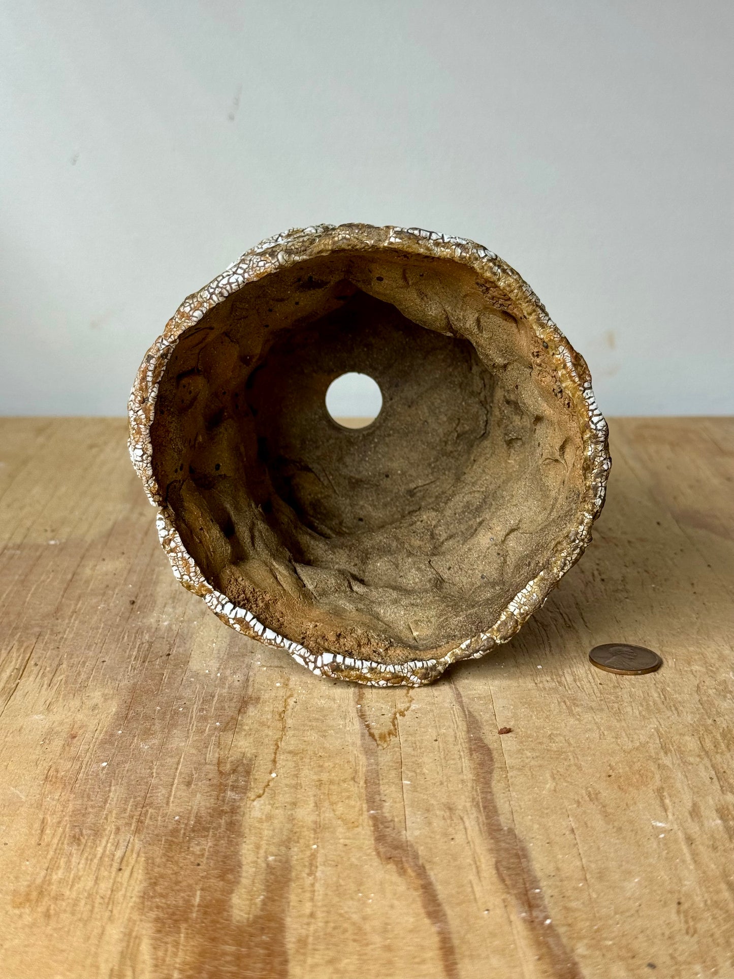 Sandstorm crackle rim - 4.75 x 4.5 x 4.75”