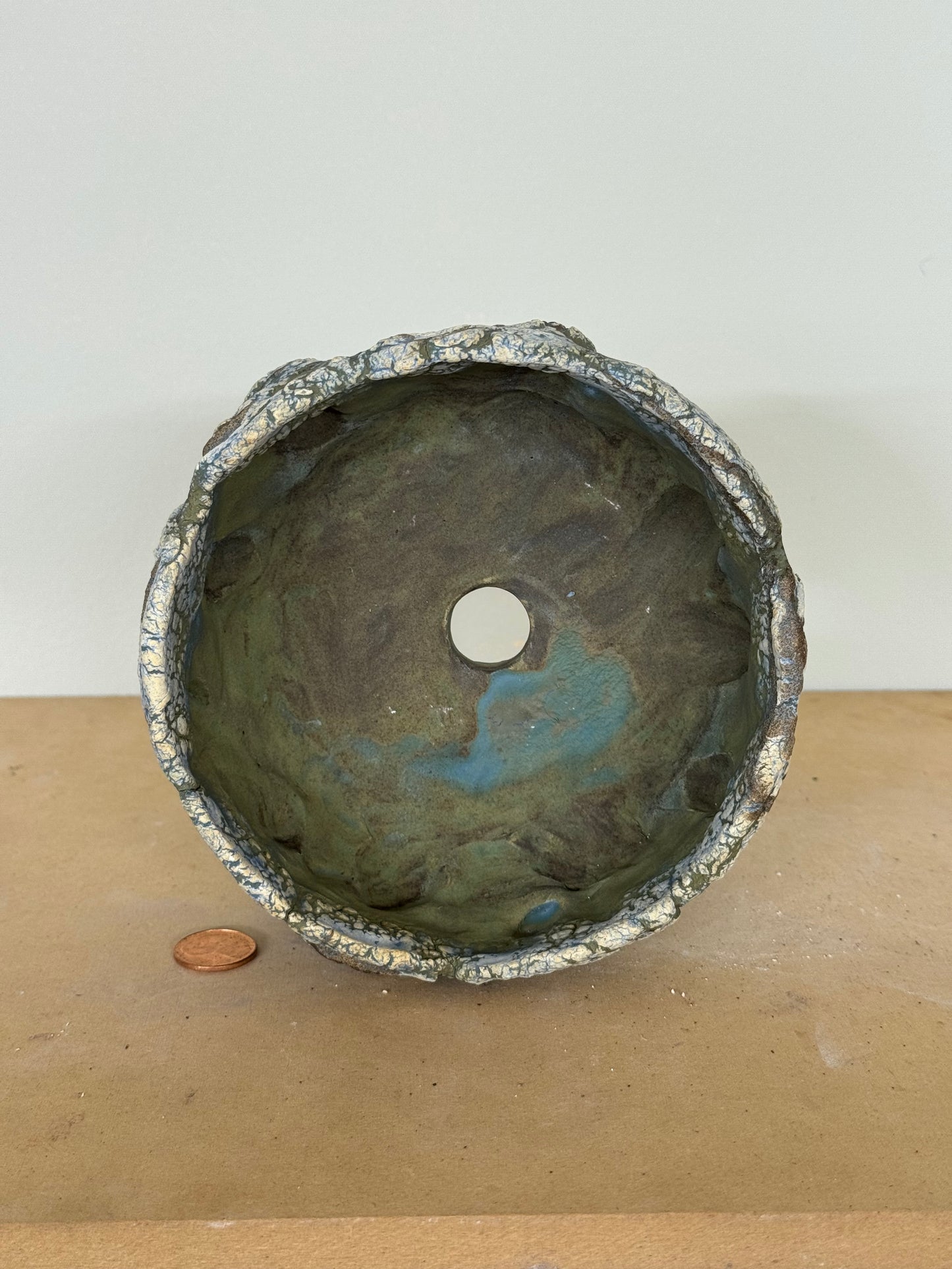 Earthy - 5.25 x 2.25”