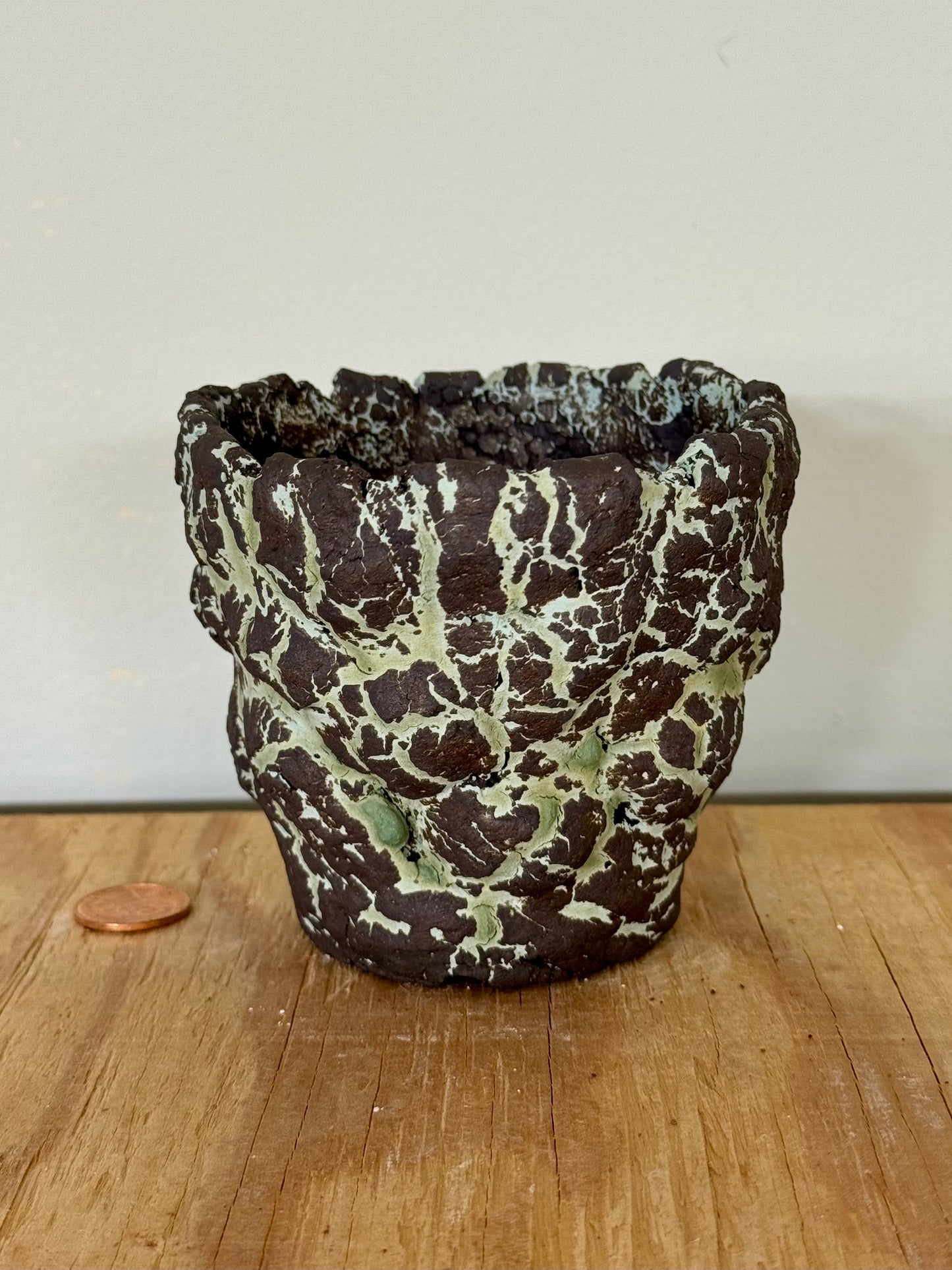 UFO - 3.5 x 3.75 x 3”