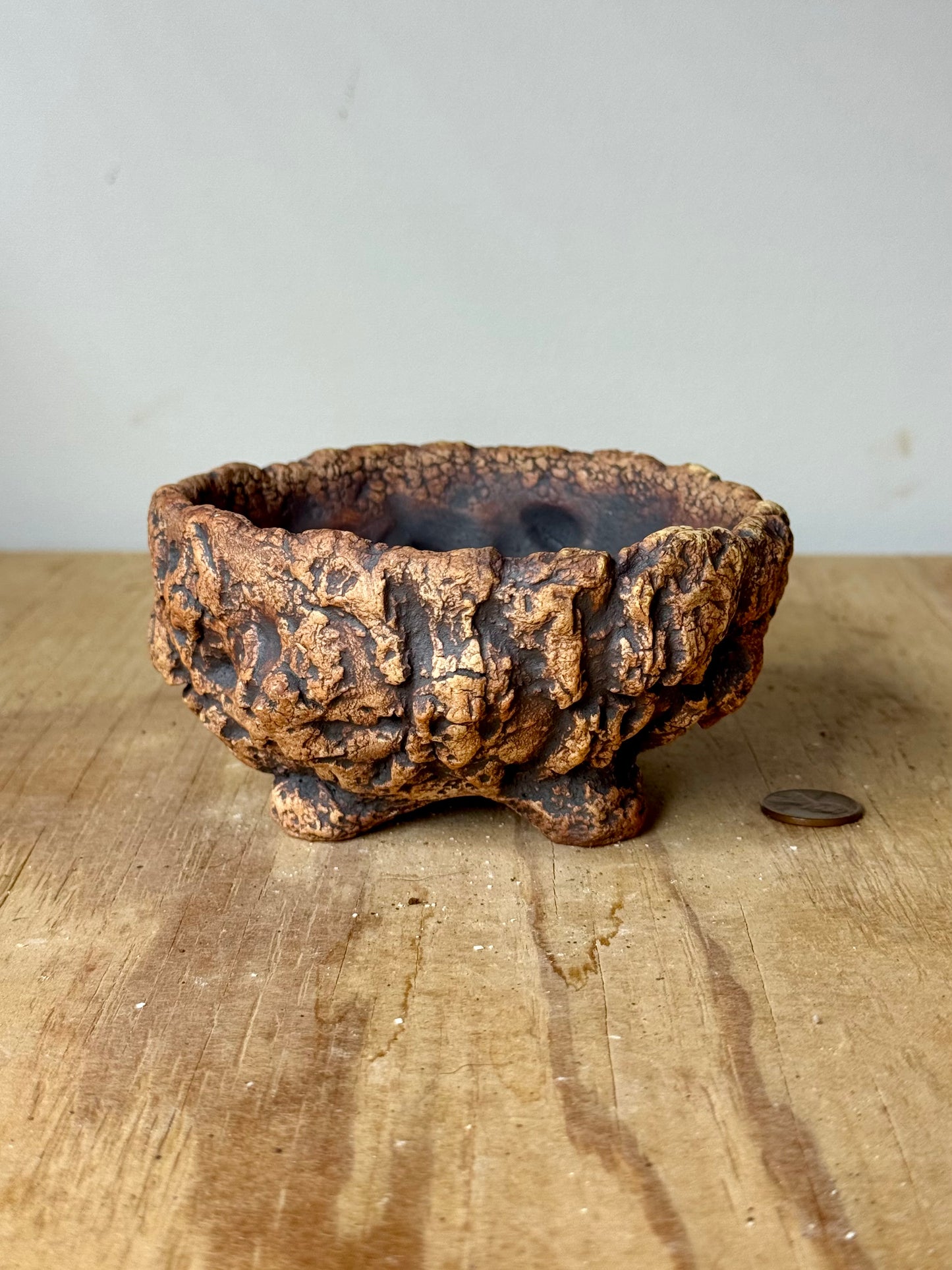 Astroid w/ legs - 4.5 x 2.25”